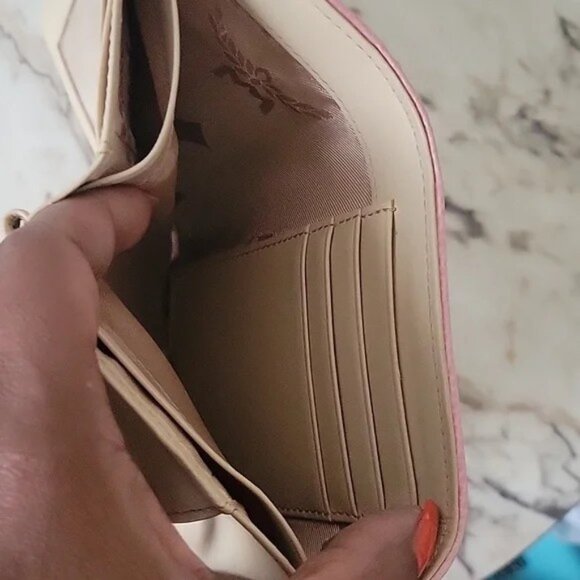 EUC MCM Trifold Leather Wallet - Picture 6 of 12